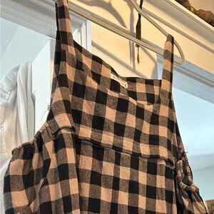 Buykud Black and brown overalls XXL